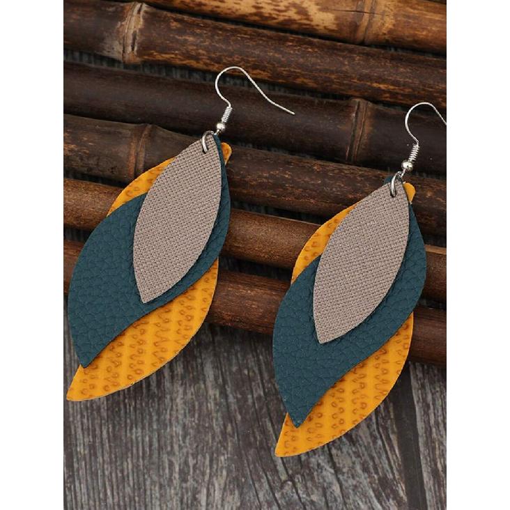 1 Pair Creative Multi-Layer S-Shaped Leaf Leather Earrings, Vintage 3-Layer PU Leather Earrings For Women, Gift Earrings