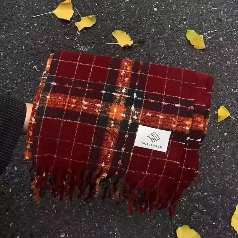 New Christmas atmosphere red plaid scarf women's winter versatile warm thickened student scarf tide