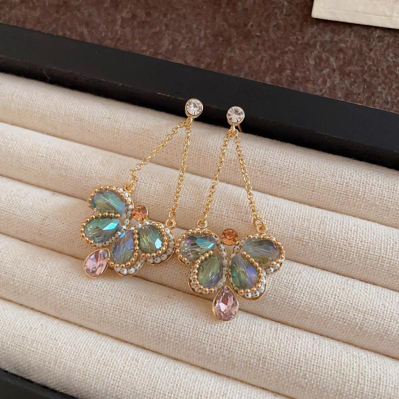 1Pair Sweet Retro Elegant Wind Exquisite Premium Water Drop Butterfly Fashion Earrings