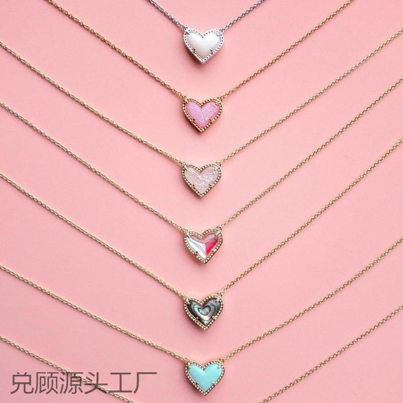 Necklace Female, Adjustable Peach Natural Stone Clavicle Chain Electroplated Real Gold Natural Necklace