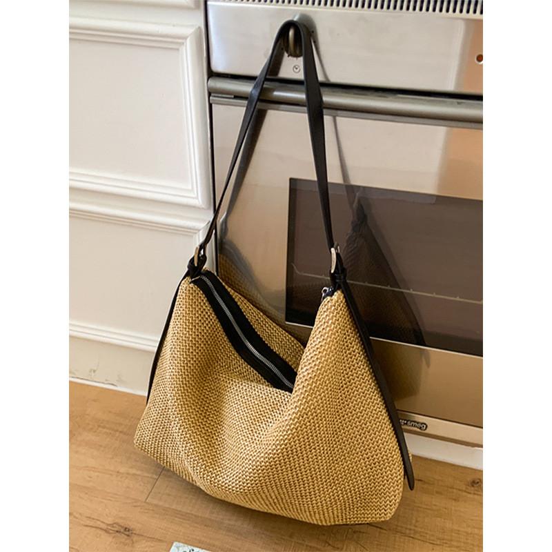 IELGY Ladies Straw Tote Bag - Large Capacity One Shoulder, Perfect for Beach Outings