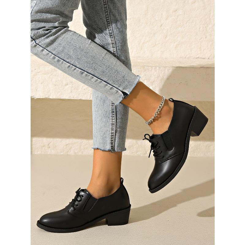 Fall 2025 New Thick-heeled Low-top Single Shoes Women's Plus-size Lace-up Retro Leather Shoes