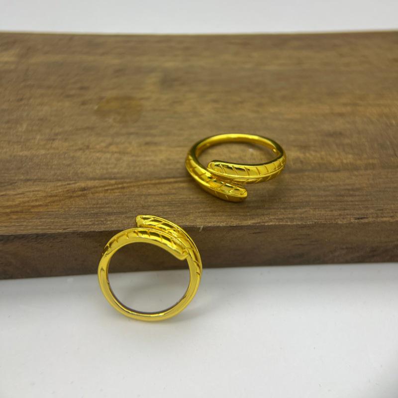 Gold-Plated High-End Open Ring for Women - Elegant and Trendy Fashion Jewelry