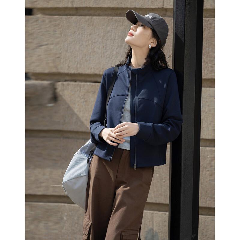 

Женская куртка Demana в стиле smart casual с воротником-стойкой, из дышащего двухслойного материала. S