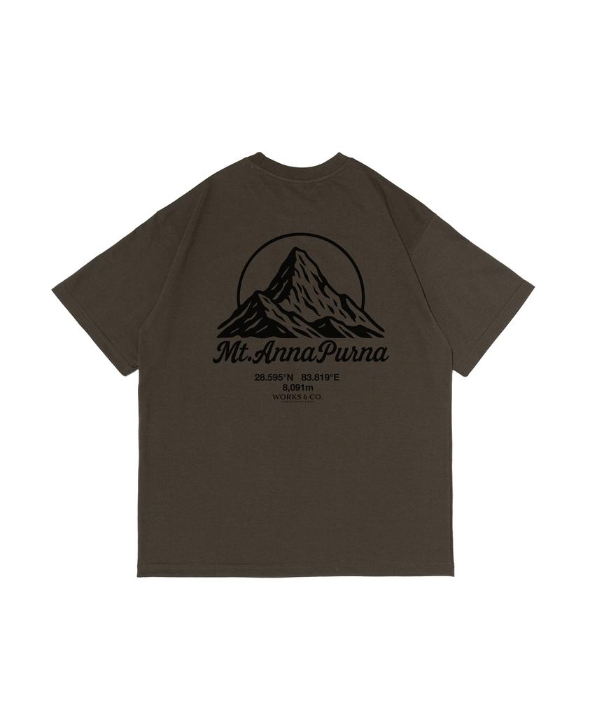 Wogseuaenko Anna Mountain Oversized Short Sleeve T-Shirt (Khaki)