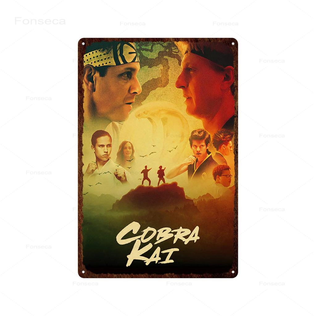 Klasický Kung Fu Komediální Film Kovové Plechové Značky Cobra Kai Retro Umění Nástěnná Samolepka Plakát pro Bar Místnost Domácí Dekorace Plechové Tabule