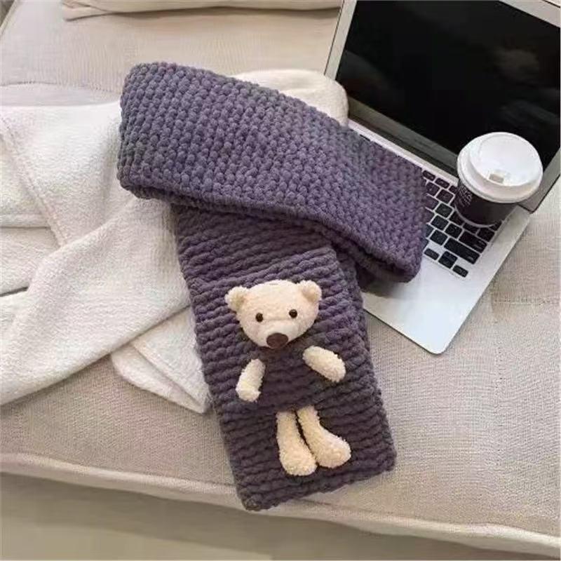 DIY Chunky Yarn Pocket Bear Scarf Kit - Hand-Knit Neck Warmer Gift for Boyfriend/Girlfriend