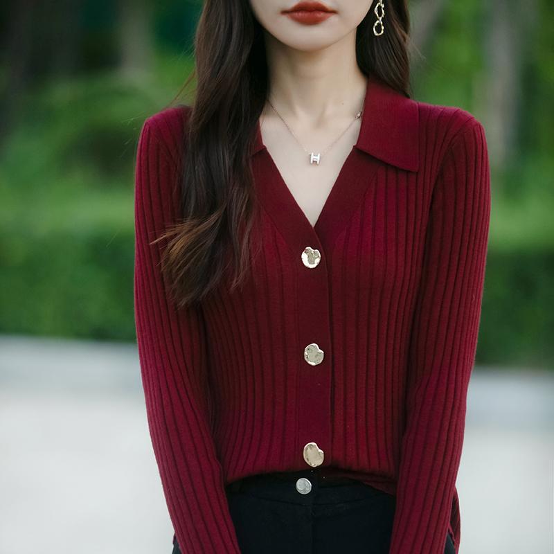 Leichte Strickjacke für Damen aus 50 % Wolle und 50 % Maulbeerseide – vielseitige Strickware für 4 Jahreszeiten für ganzjährigen Komfort und Stil