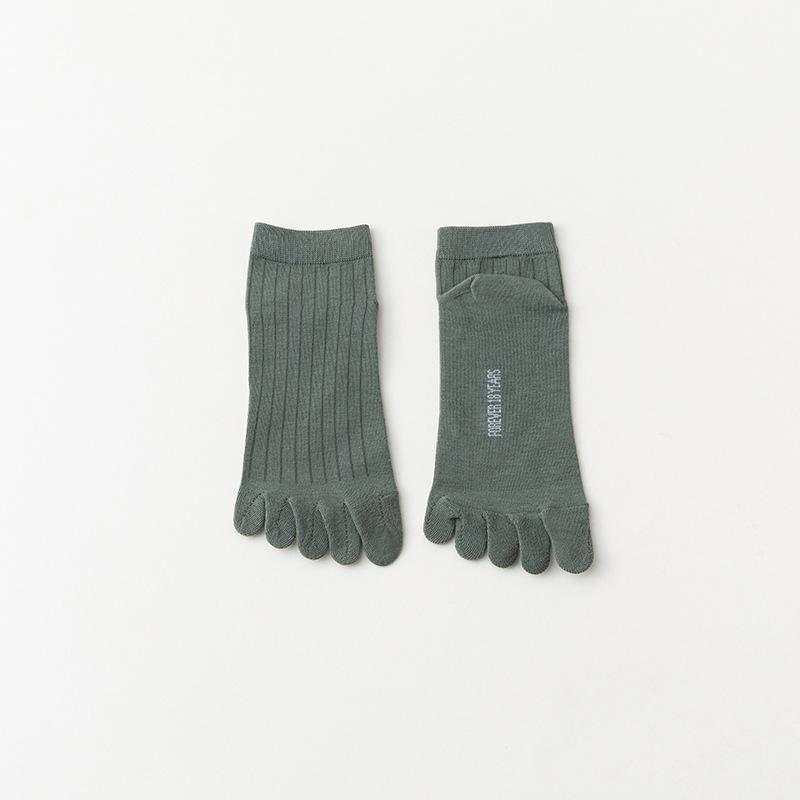 Men's Thin Striped Breathable Short-sleeved Anti-athlete and Sweat-absorbing Short-sleeved Cotton Socks with Toe Separation
