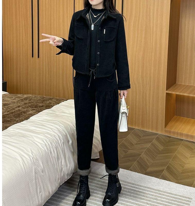 Women's Plus Velvet Corduroy Suit - Autumn/Winter Fashionable Plus Size Loose-Fit Coffee Two-Piece Set