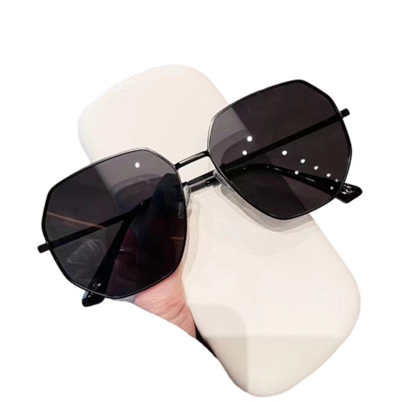 Sunglasses Polygon Sunscreen Shade Summer UV Protection Sunglasses Women's New Metal Frame