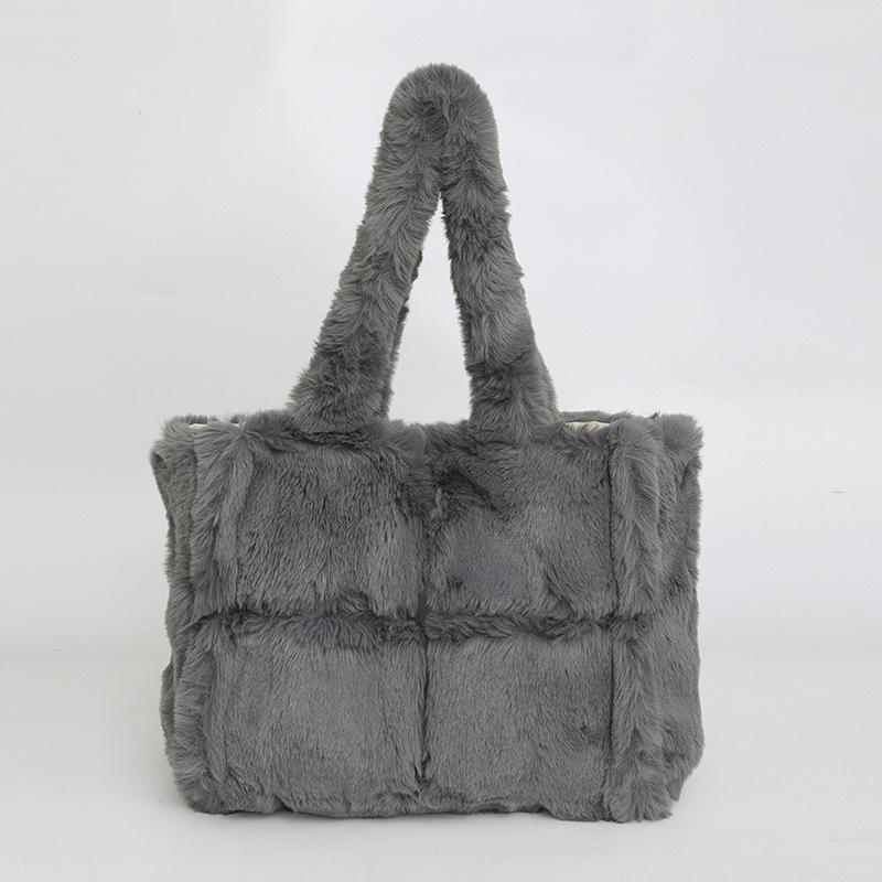 New Plush Women's Handbag, Large Capacity Shoulder Bag, Suitable for Shopping and Shopping, Winter Women's Armpit Bag