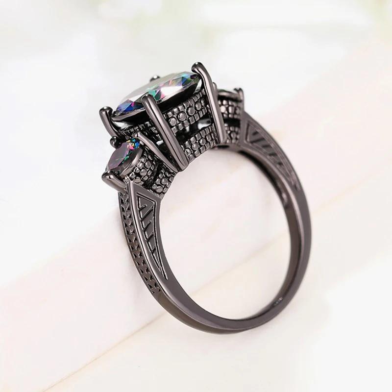 Huitan Neuartige Schwarze Ringe mit Glänzenden Zirkonia Modisch Einzigartig Exquisite Fingeraccessoires für Frauen Schicker Schmuck für die Party