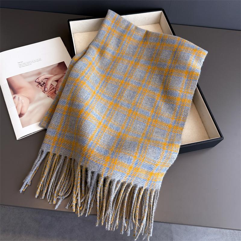 

Korean Atmosphere Elegant Plaid Autumn And Winter Warm Scarf Women S Shawl Versatile Commuter Fringed Imitation Cashmere Scarf 200CmX66cm (with tassel)