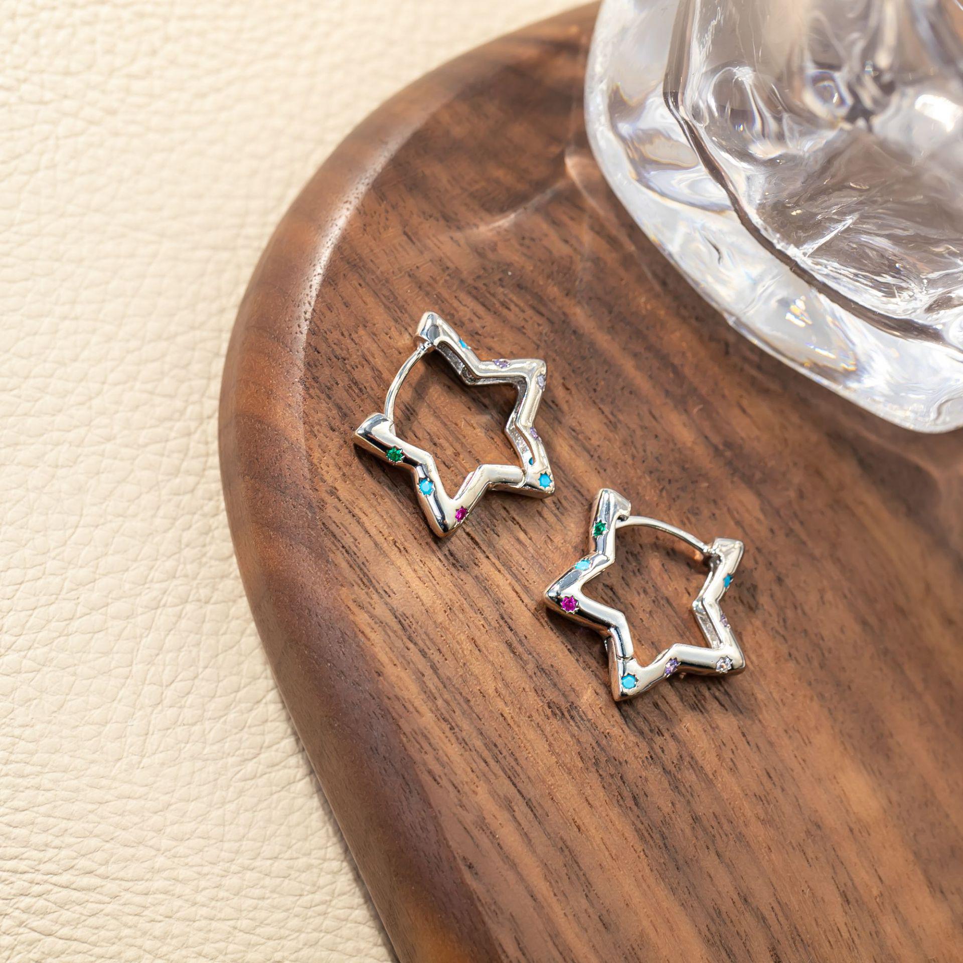 European-American Fashion Star Ear Cuff: Micro-inlaid Colored Zirconia Five-pointed Star Dopamine High-end Earring