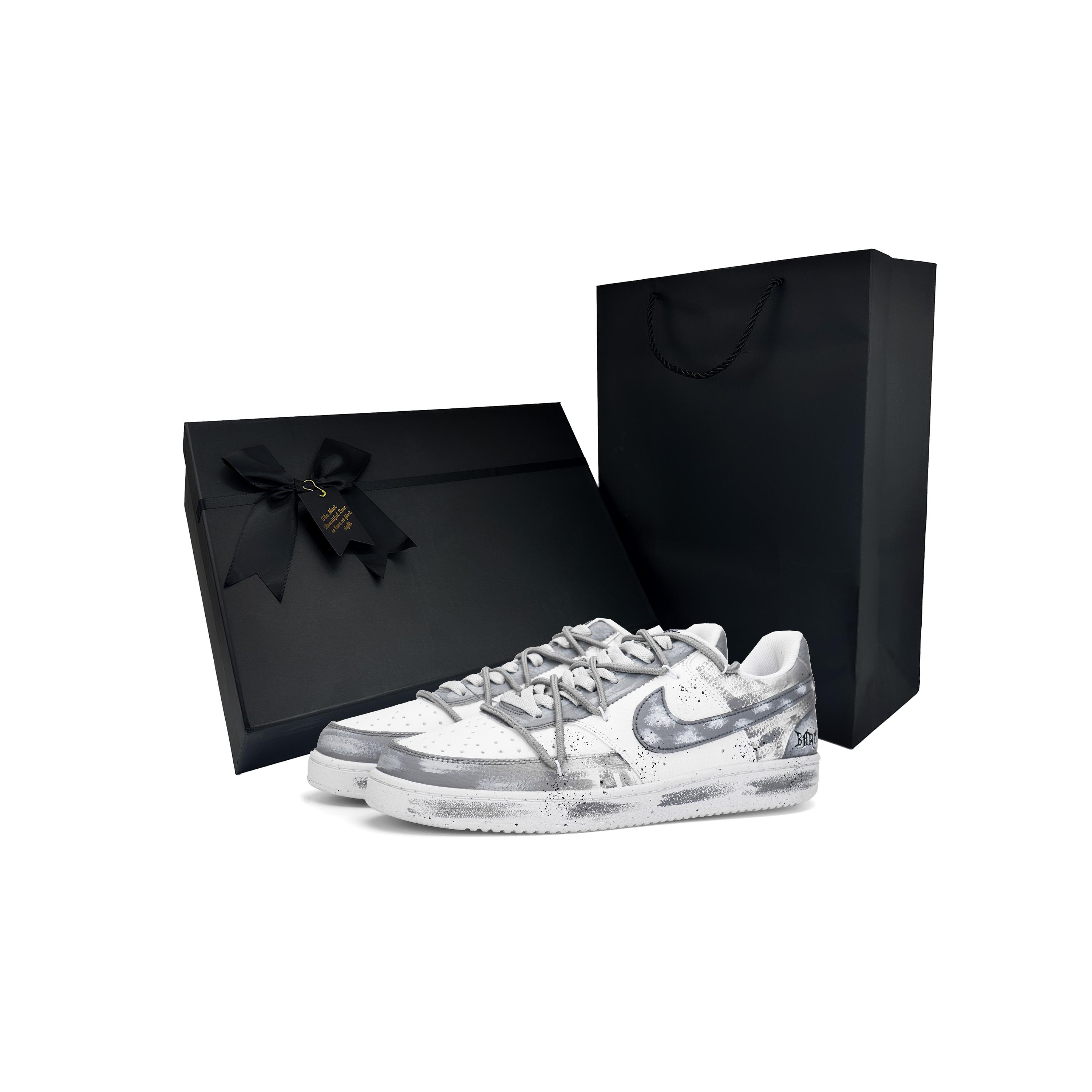 

Nike Court Vision 1 Bach Old Approx. 2 Box Abrasion Resistant Low top Skateboard Shoes Men s Gray White DH2987-101(Team1337-2) 44