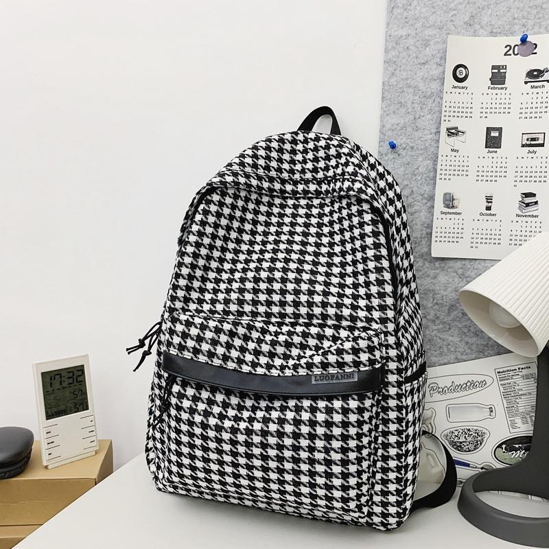 

Chic High School Girls Backpack Elegant Plaid Design For Travel And Leisure Black