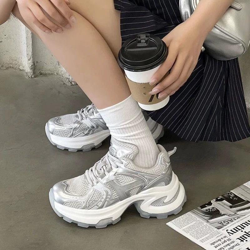 Zhao Ruth silberne Dad-Schuhe mit dicker Sohle Damen Sommer atmungsaktiv vielseitig Campus-Stil lässige Sportschuhe