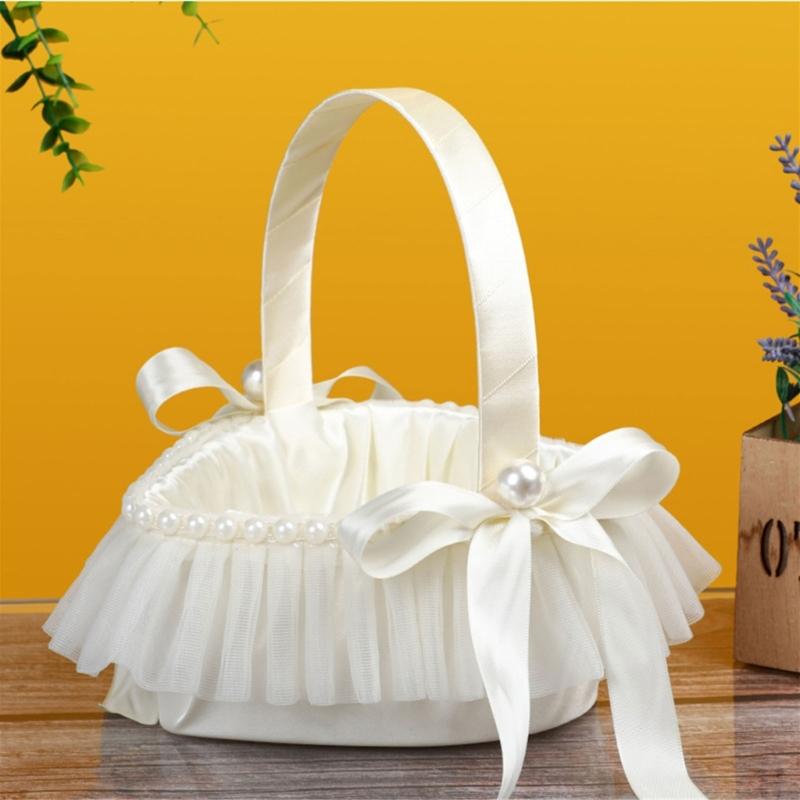 Wedding Basket Portable Western Wedding Decorative Flower Baskets with Lace Girl Heart Shaped Storage Basket Anniversary