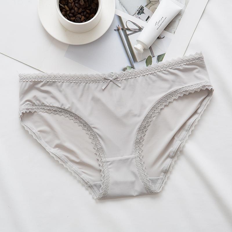 Seamless and Comfortable Low Waisted Girls' Panties Simple Ice Silk Women's Triangle Panties