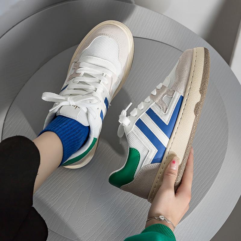 

Dexun retro board shoes women s 2025 spring new striped flat bottom low-top casual versatile Japanese white shoes tide in 40