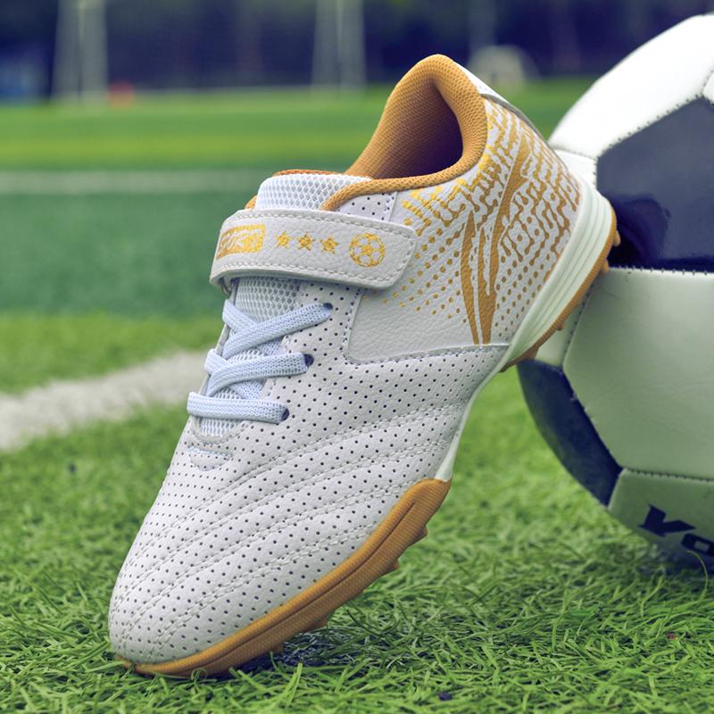 Children's Leather Breathable TF Football Shoes Students Outdoor Anti slip and Wear resistant Sneaker Fashion Trendy Footwear