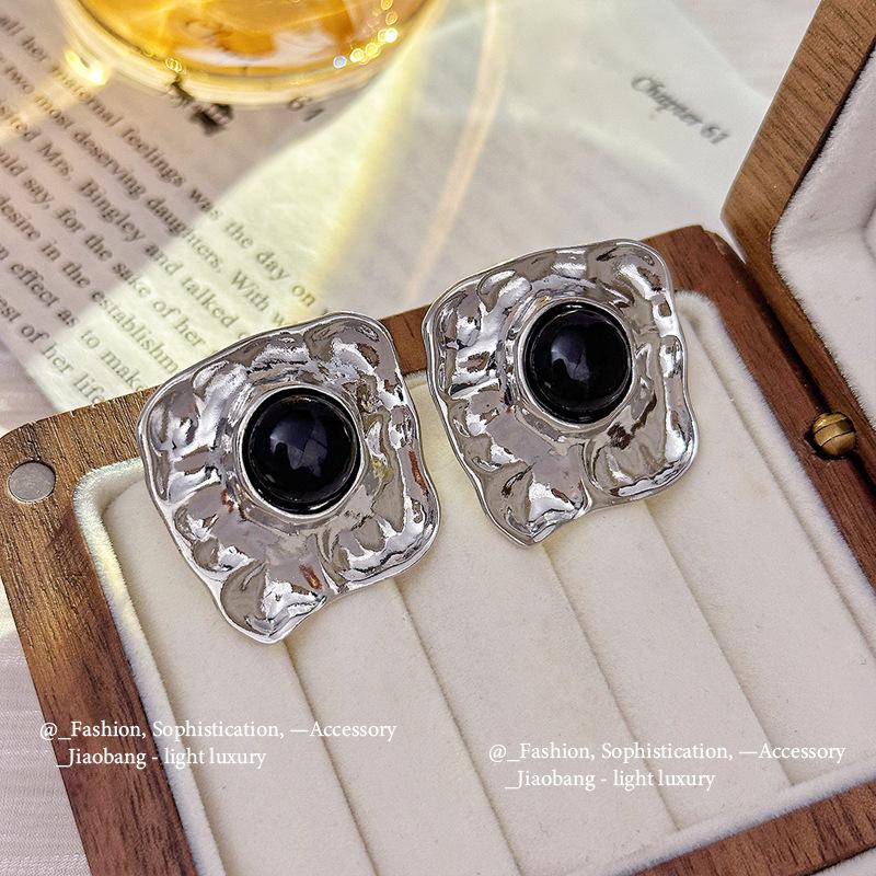 Silver Needle Fashion High-end Sense Diamond-set Black Earrings Niche Versatile Temperament Earrings Light Luxury High-quality Earrings