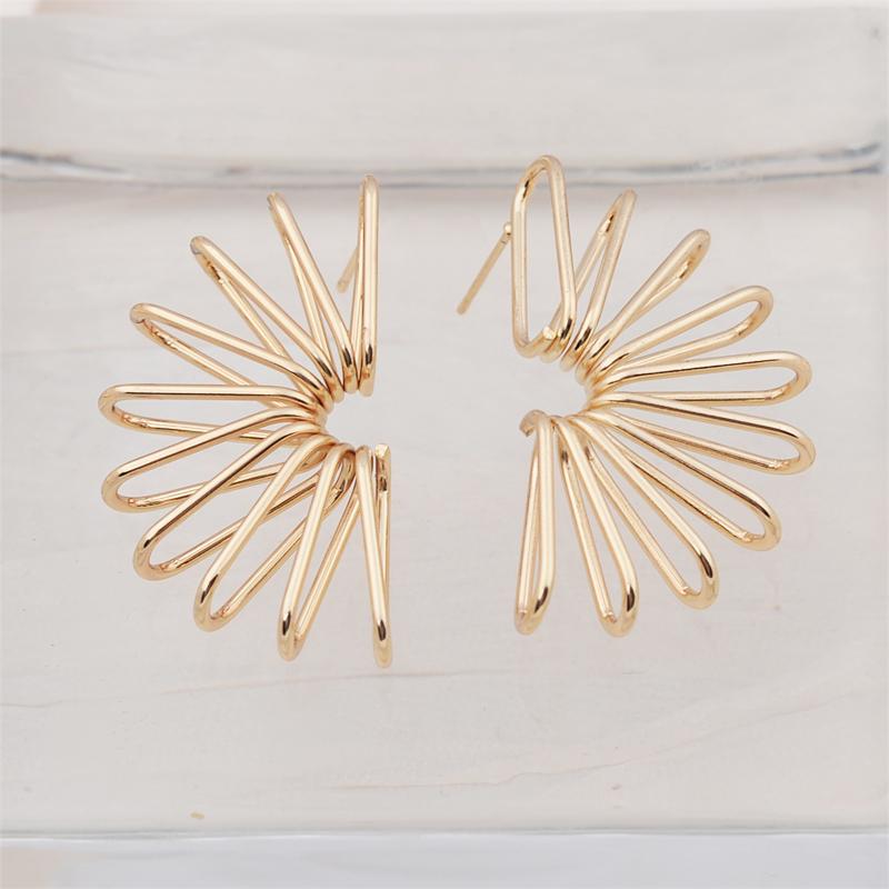 Exaggerated Irregular Fan C Shape Radiation Drop Earrings for Women Brincos Simple Party Hollow Geometry Jewelry Wholesale