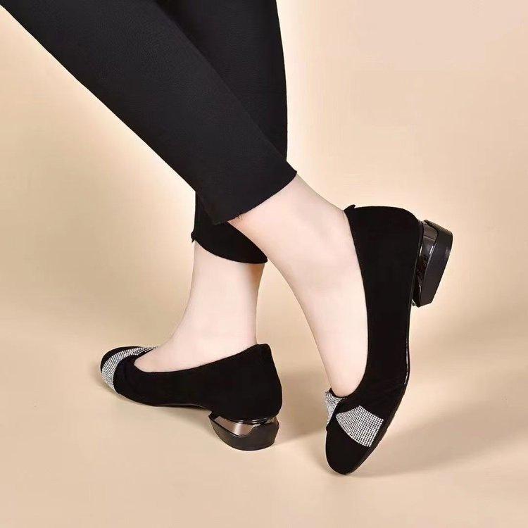 Doudou shoes frosted soft-soled rhinestone single shoes spring new soft leather round head flat-soled leather shoes