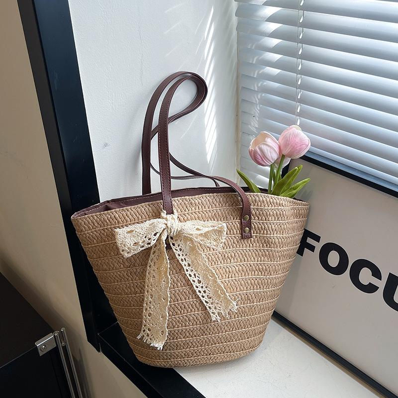 

Seaside vacation commuter literary straw bag 2025 summer new super fire beach woven bag large capacity tote bag Without pendant хаки