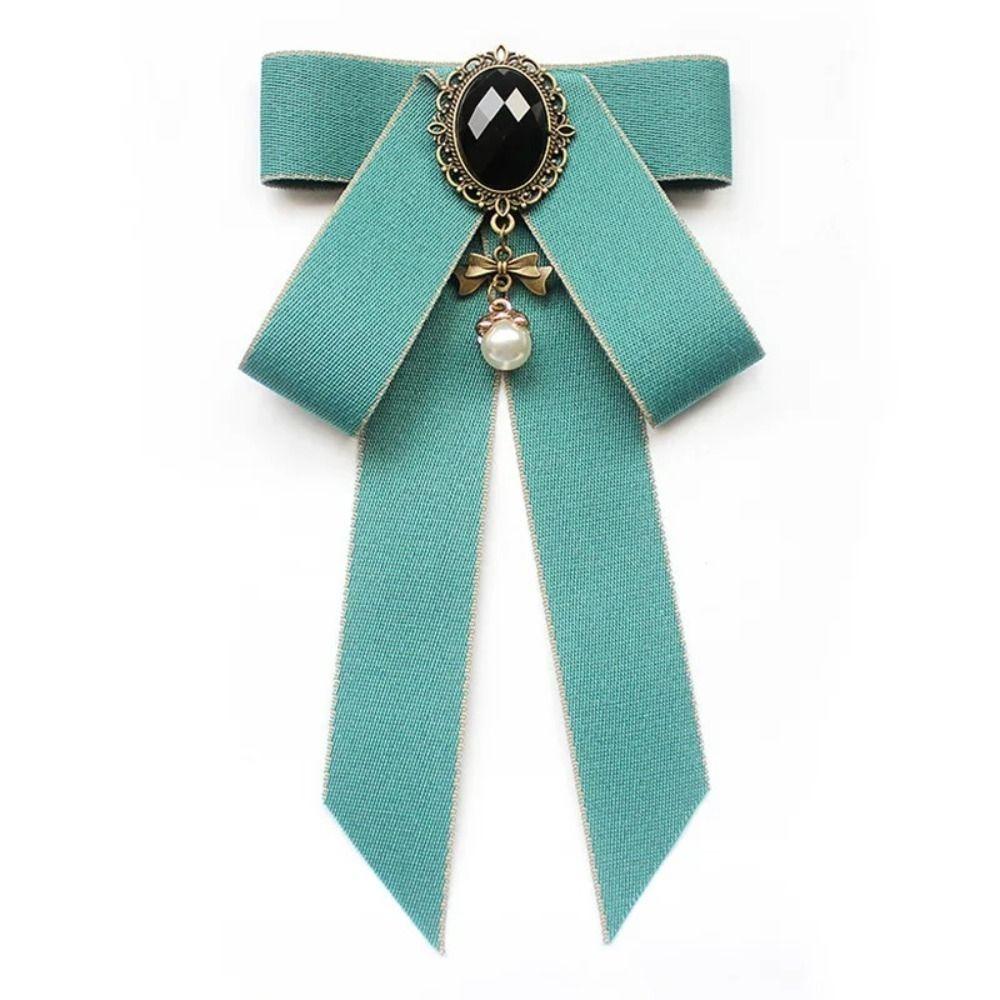 Luxulry Alloy Bow Tie Jewelry Accessories Rhinestone Crystal Rhinestone Bowtie Neck Decoration Bowknot Brooches
