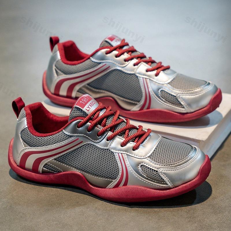 Men Casual Sports Shoes 2026 Autumn Comfortable Breathable Anti Slip Outdoor Sneakers Color Block Non-slip Zapatillas De Hombre