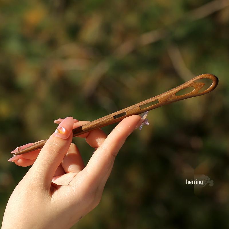 Xiangyun Hairpin: Elegant Ebony Wood Chinese Style Hair Accessory for Women