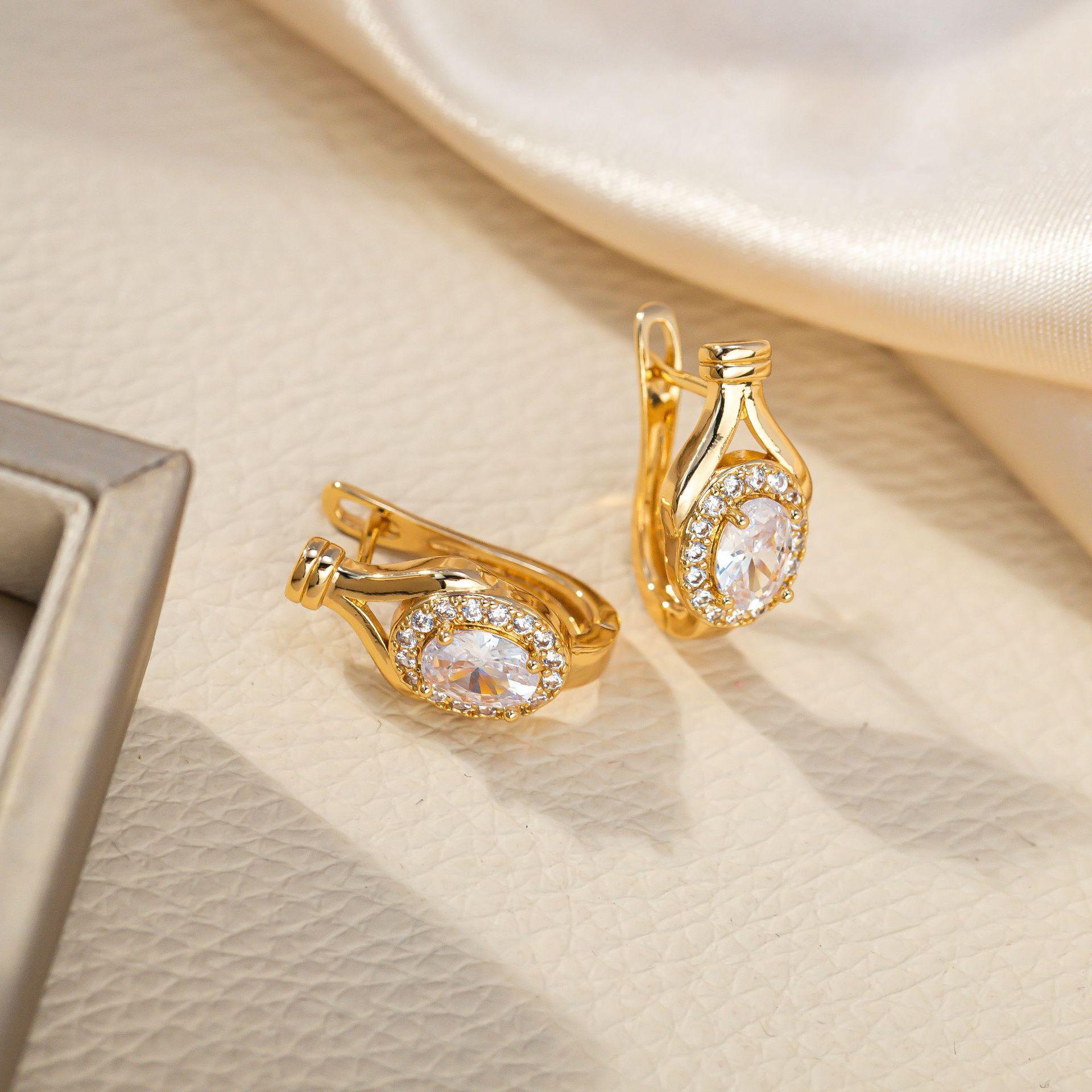 Pearl Water Drop Micro-inlaid Diamond Earrings for Women – Slimming Effect for Round Faces
