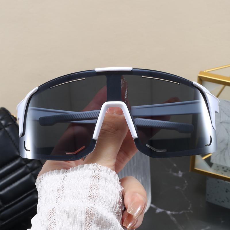 Oversized Outdoor Sports Sunglasses New Women Fashion Large Frame Design Goggles Simple Style Unisex Integrated Sun Glasses