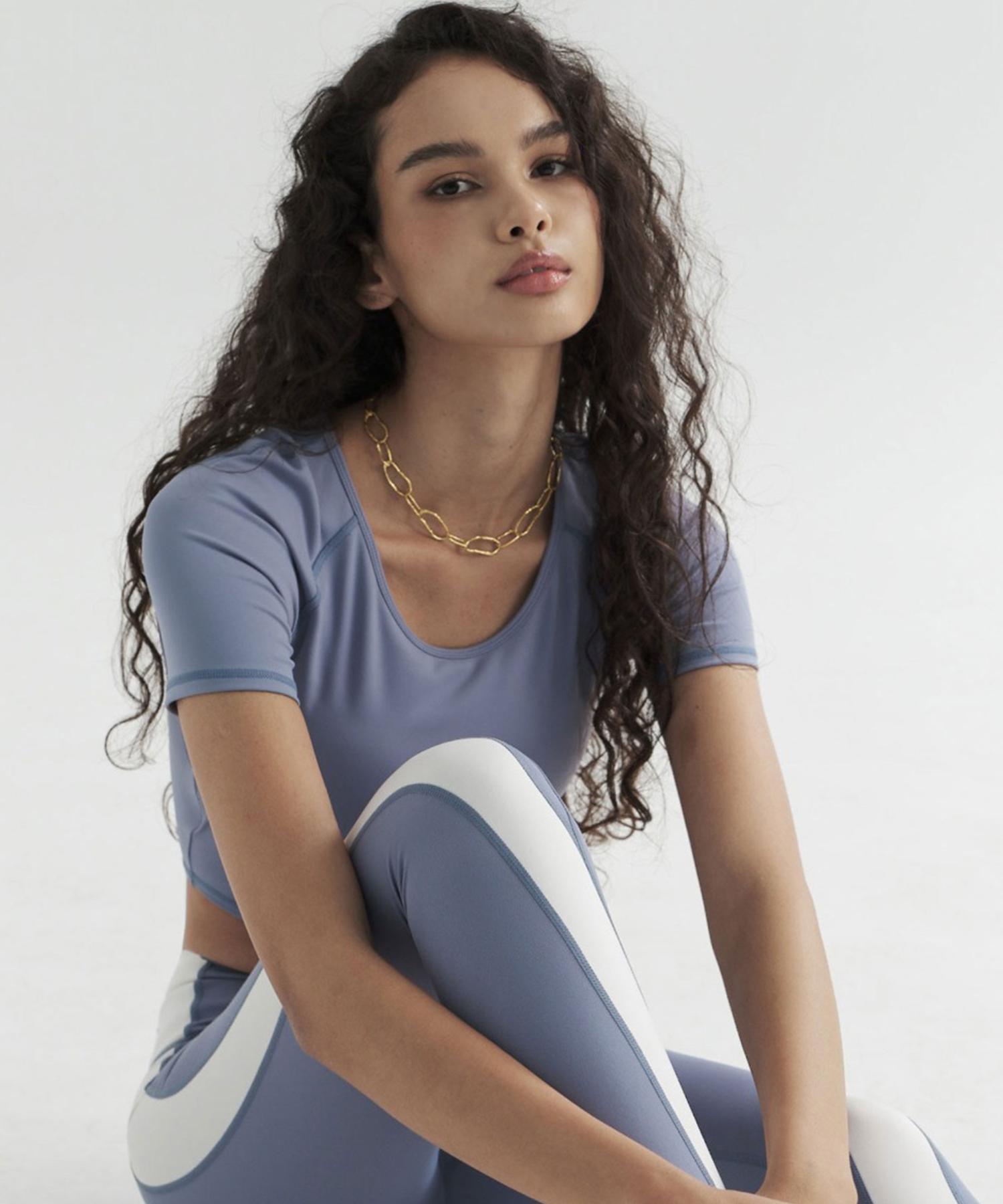 Poete Sono Short Sleeve Crop Top - Sky Blue S