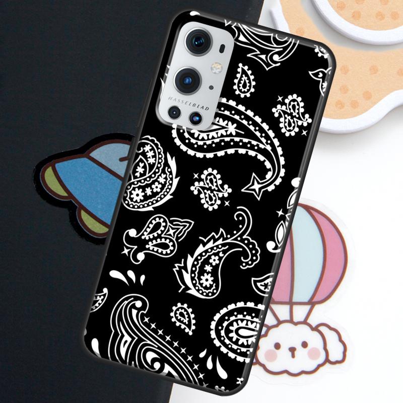 Black Bandana Paisley For Realme GT7 GT6 15 Pro 10 11 12 14 13 Pro Plus C75 C71 C65 C55 C63 C61 C53 C67 C35 Case