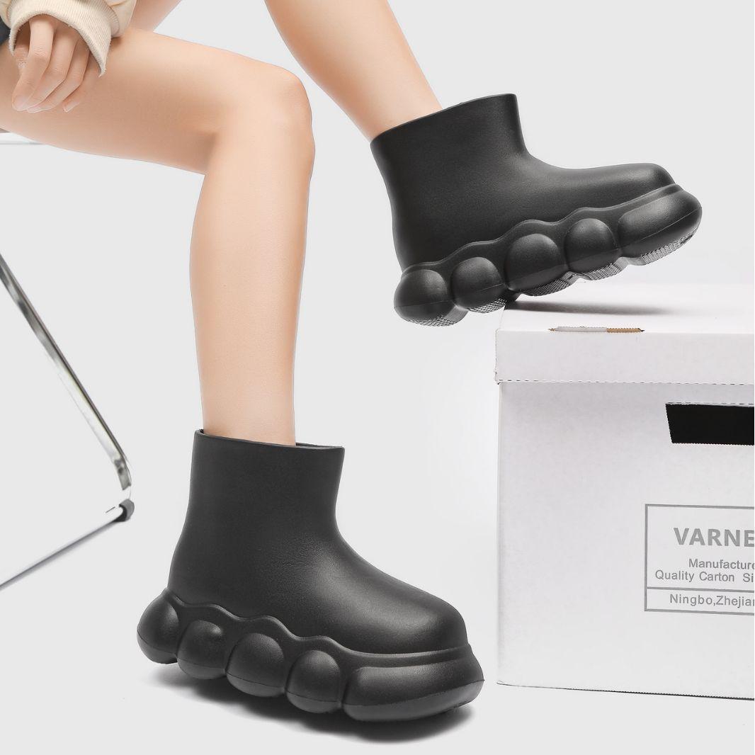 

Rain shoes women s fashion non-slip light non-slip outer wear candy color velvet warm 40/41 чорний