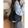 New Trendy and Fashionable Retro Tote Bag Underarm Bag Korean Niche Large Capacity Portable Crossbody Commuting Bag for Women