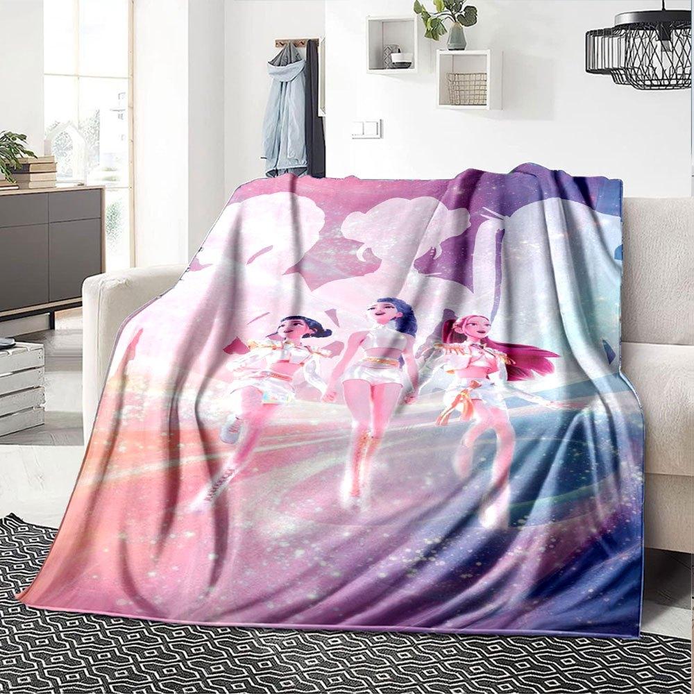 1pc Hunter X Kopo group Themed Flannel Blanket Suitable for Bed, Home Decor, Graduation Gifts, Easter, Back to School, Christmas, All Season Use