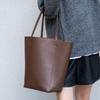 New Commuting Niche Leather Tote Bag, Cowhide High-end and Versatile, Large Capacity Women's Shoulder Bag