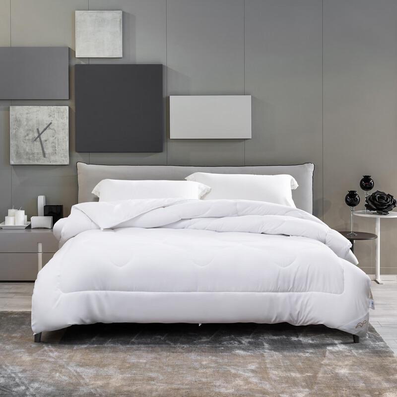 Mercury DH Comfort Antibacterial Four Seasons Quilt