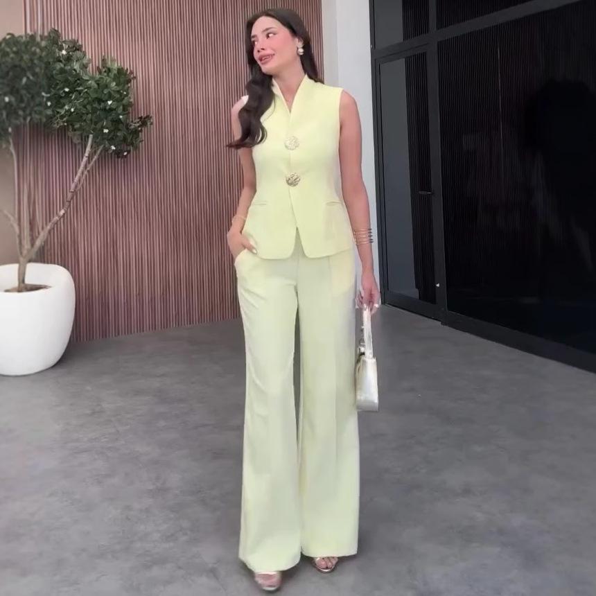 2025 Women's Sleeveless Casual Fashion Suit for Summer
