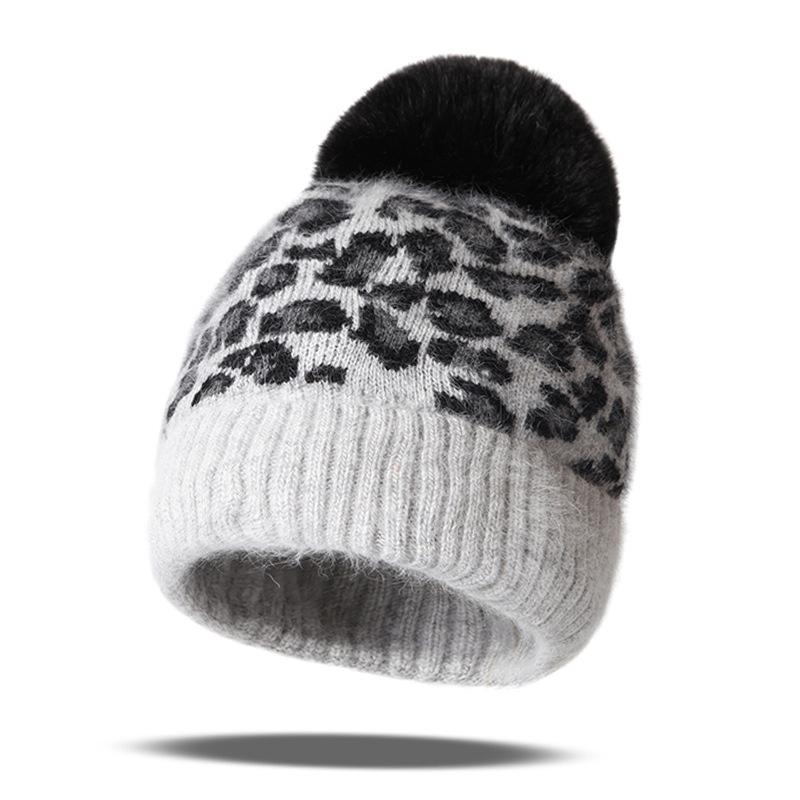 Autumn and winter pullover hat children's leopard print cashmere jacquard knitted hat hairball wool hat light luxury fan