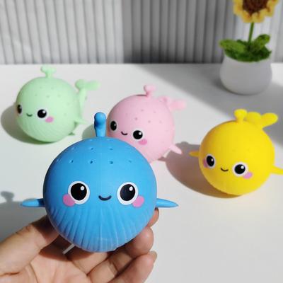 1Pcs Sponge Water Absorbing Whale Squeezing Stress Relief Toy Baby Bath Toys Summer Swimming Play Water Props For Children