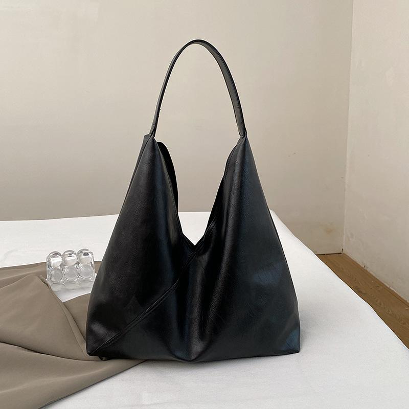 2 autumn new personalized retro casual shoulder tote bag temperament niche design underarm women s bag чёрный