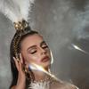 Practical Feathered Hair Accessory with Stylish Rhinestones Portable for Fashionable Females Daily Use Casual Wear