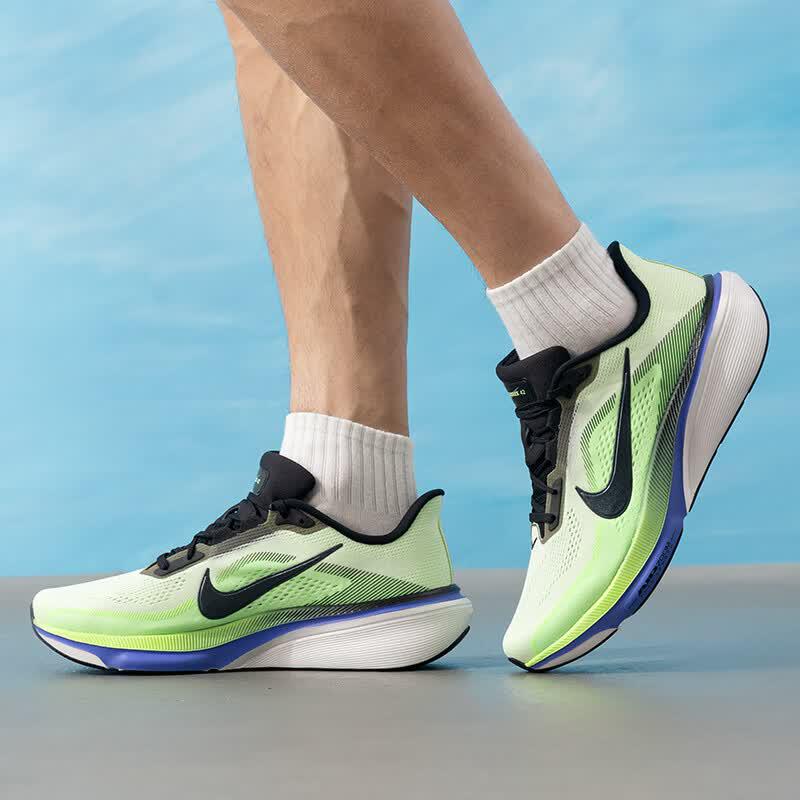 Nike Men's Pegasus Road Running Shoes