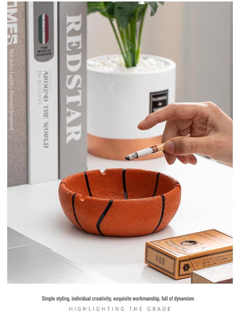 Banyan Anti-Fall Basketball Ashtray: Creative, Trendy, and Fly-Proof for Home or Office