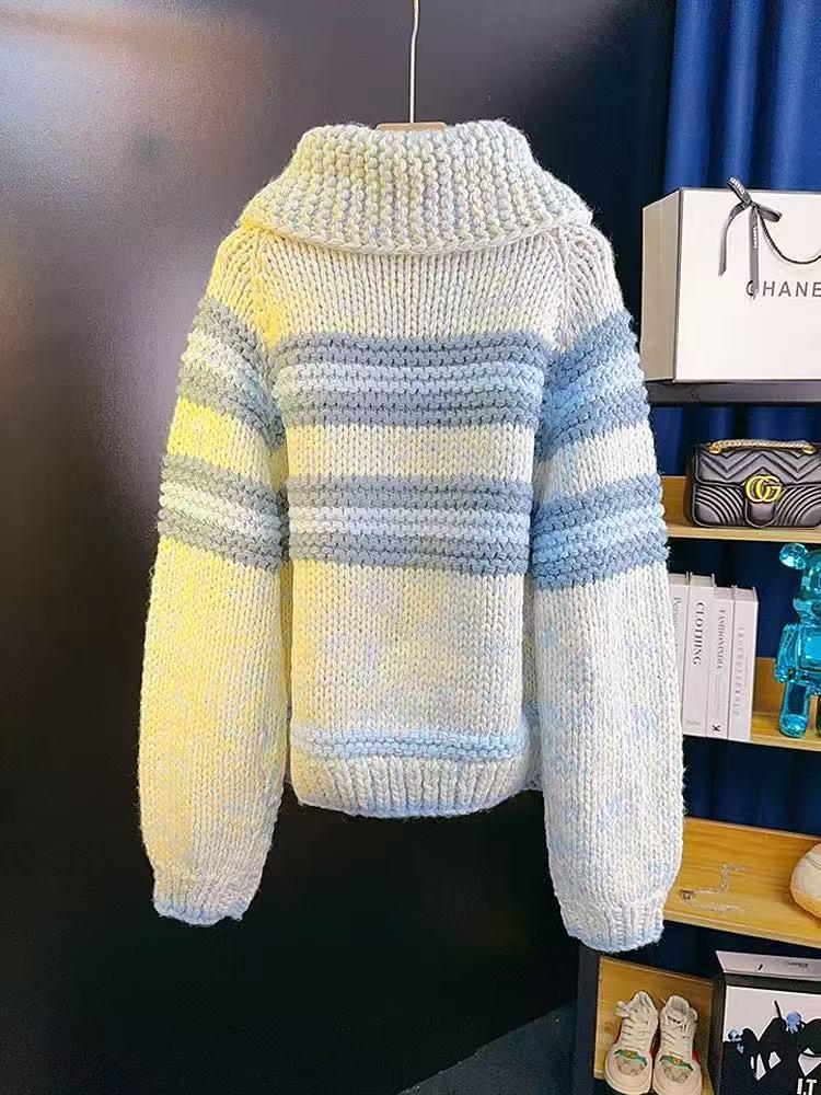 Women's Korean Style Striped Zipper Stand Collar Sweater Coat for Autumn and Winter